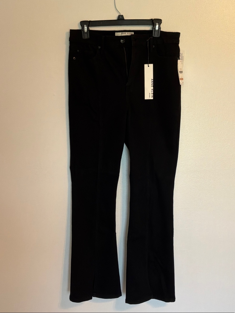 Anne Klein size 12 Black Flared Pants with splits